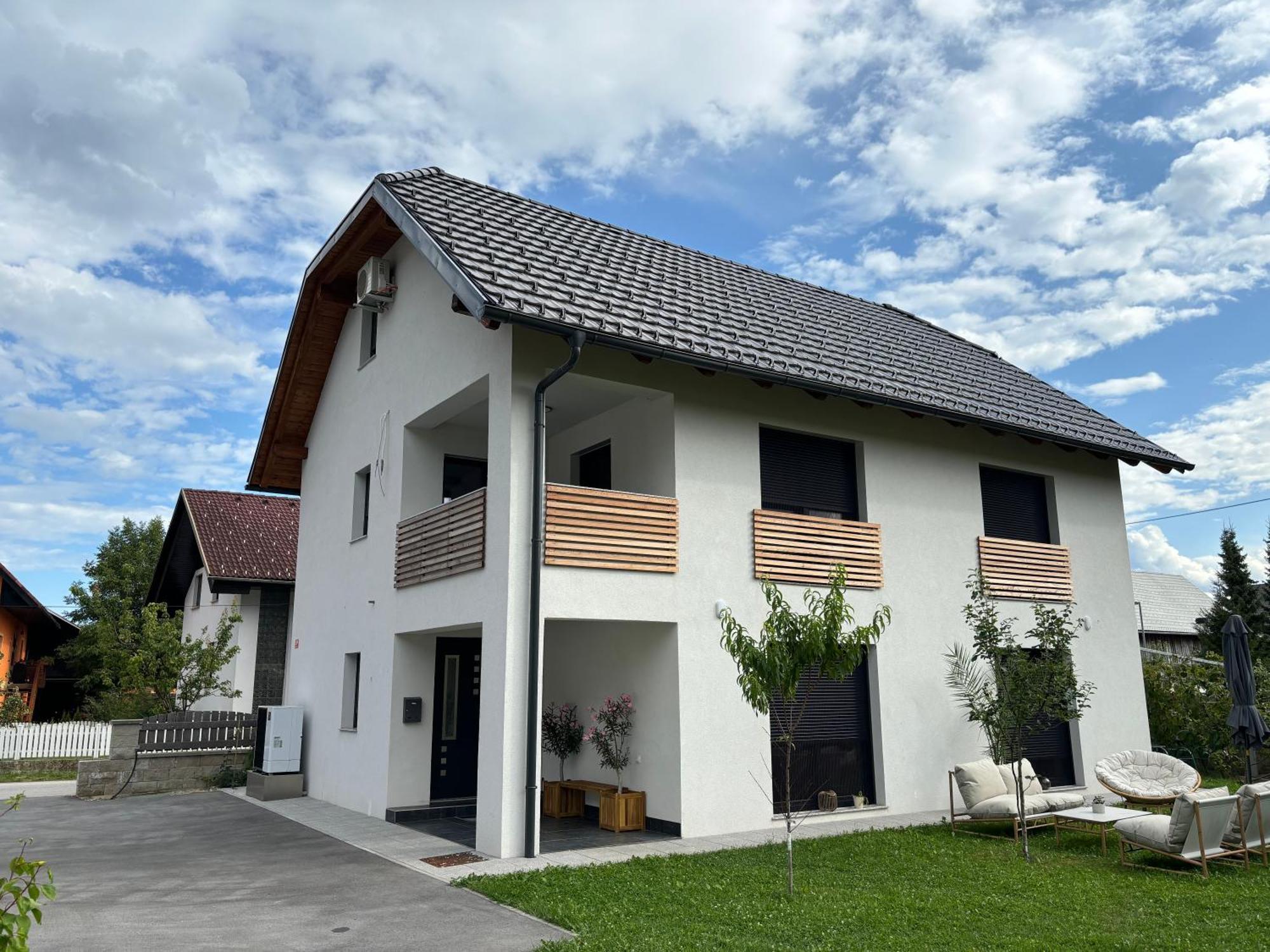 Aura Apartments Zirovnica Extérieur photo